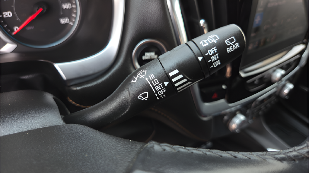 Used 2020 Beige Chevrolet Premier image 35