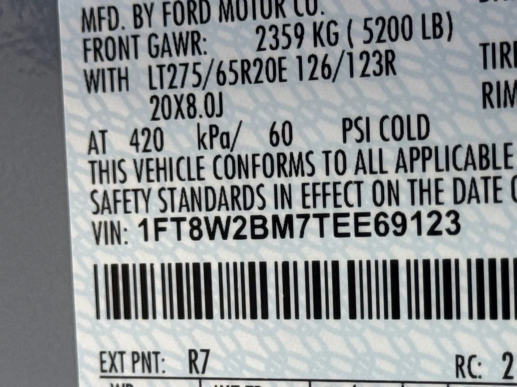 New 2026 Gray Ford Platinum image 33