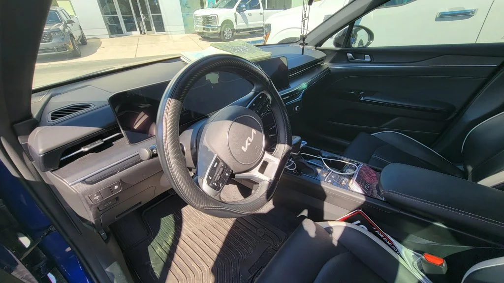 Used 2025 Blue Kia GT-Line image 9