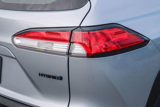 Certified Used 2024 SONIC SILVER Toyota  image 9