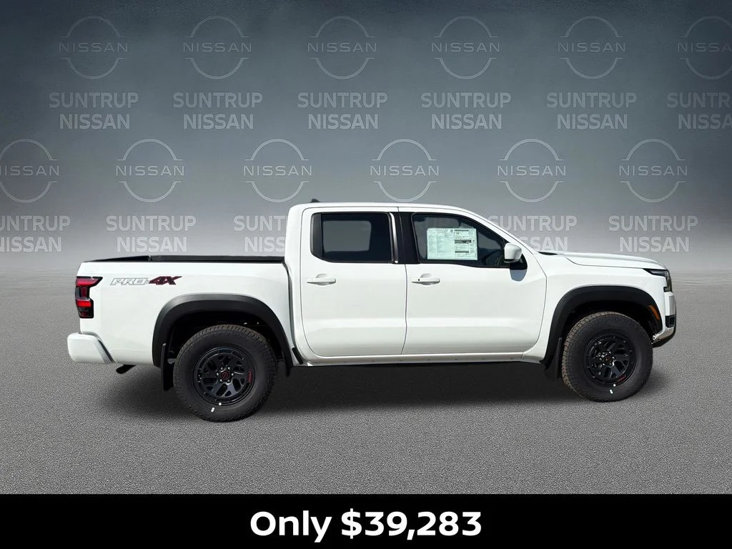 New 2026 White Nissan PRO-4X image 6