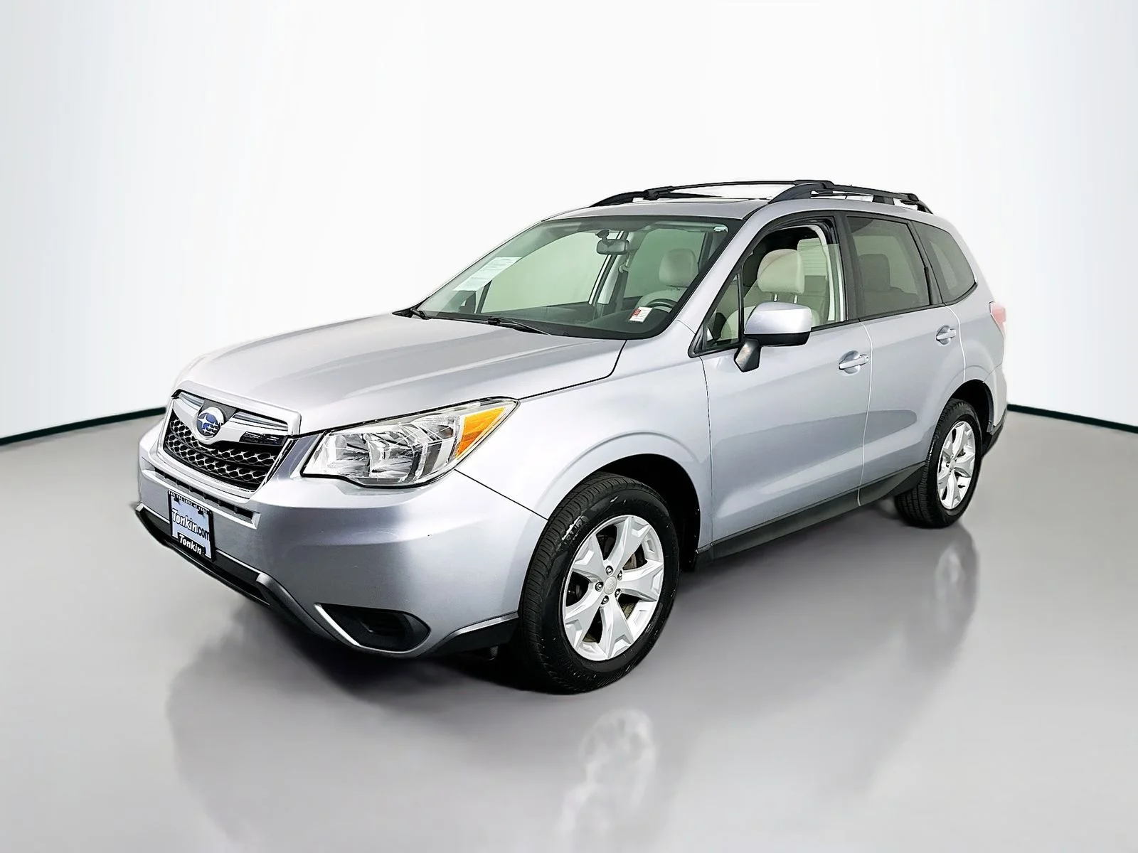 Used 2015 Ice Silver Metallic Subaru 2.5i Premium image 3
