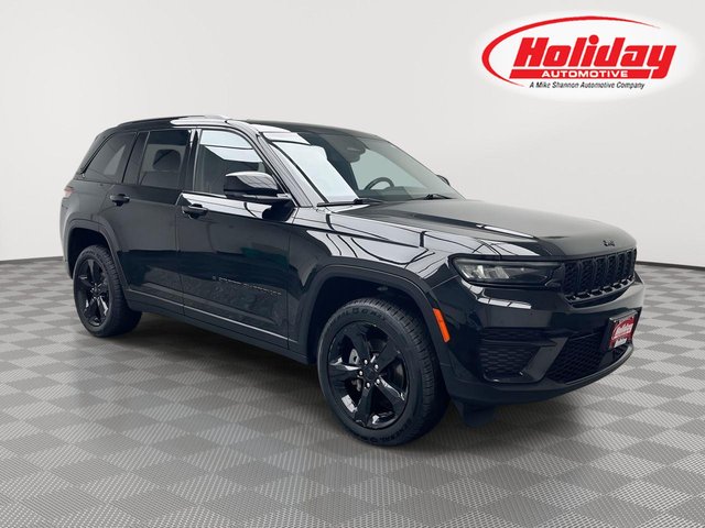 2022 Jeep Grand Cherokee Altitude