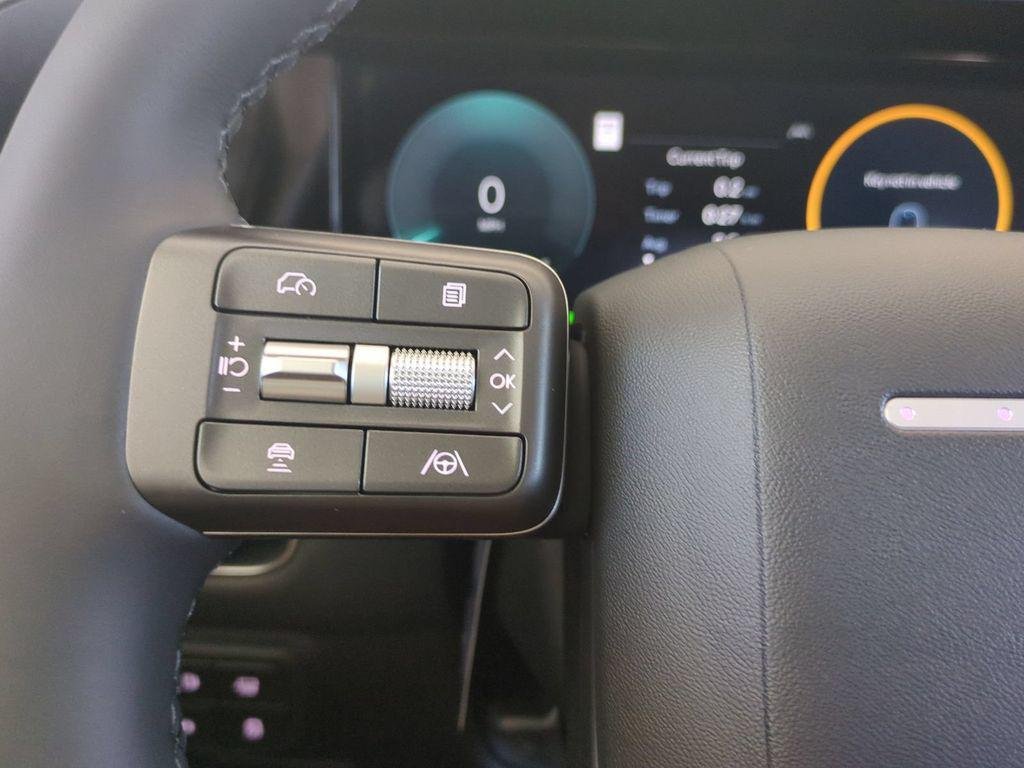 New 2026 White Hyundai Blue SEL Premium 7P image 35