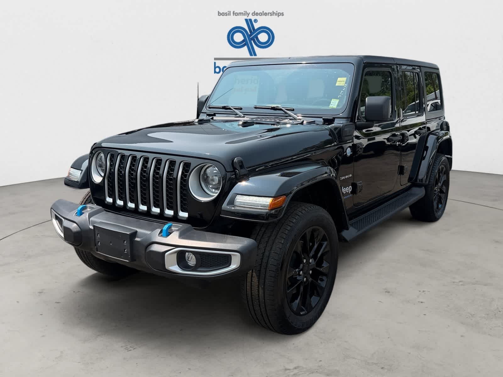 Used 2023 Black Clearcoat Jeep Sahara image 2