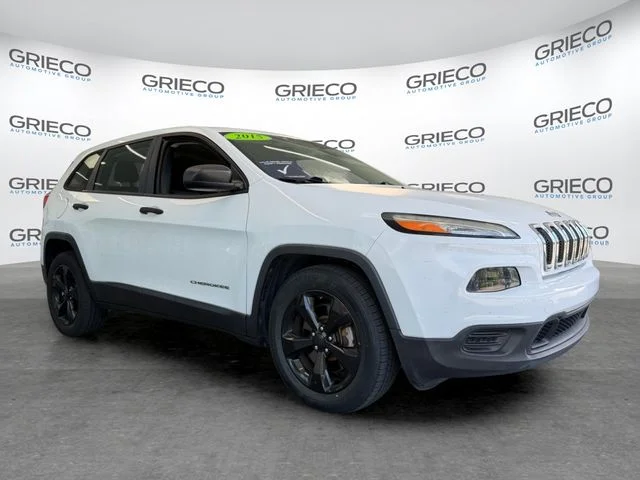 2015 Jeep Cherokee Sport's photo
