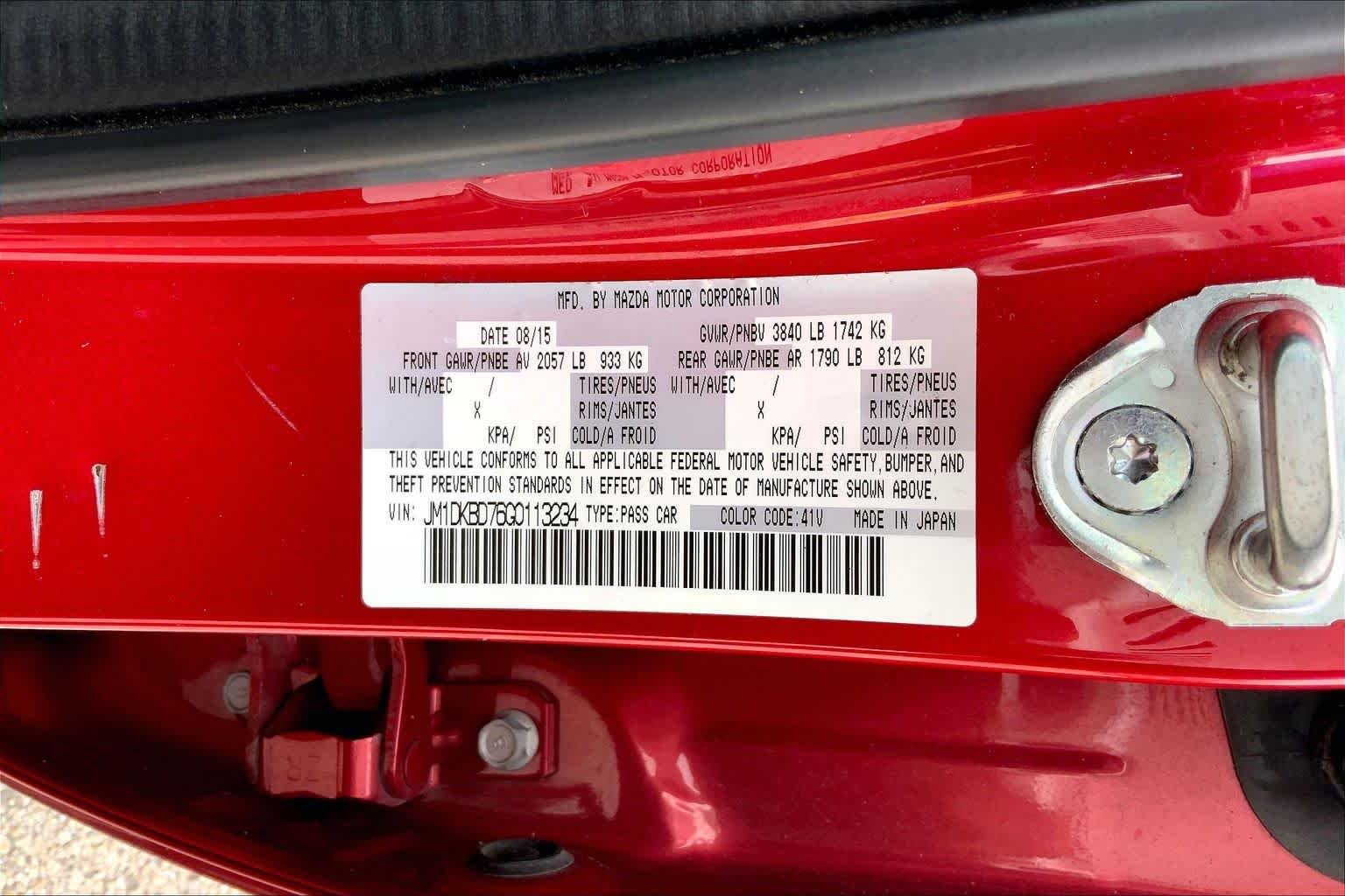 Used 2016 Soul Red Metallic Mazda Grand Touring image 36