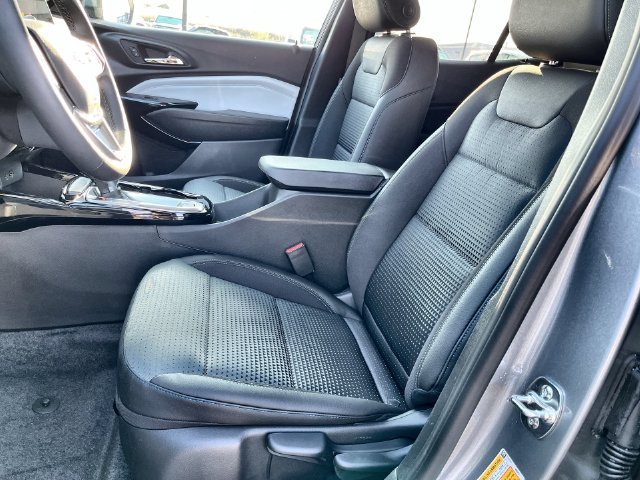 2026 Chevrolet Trax photo 21 of 40