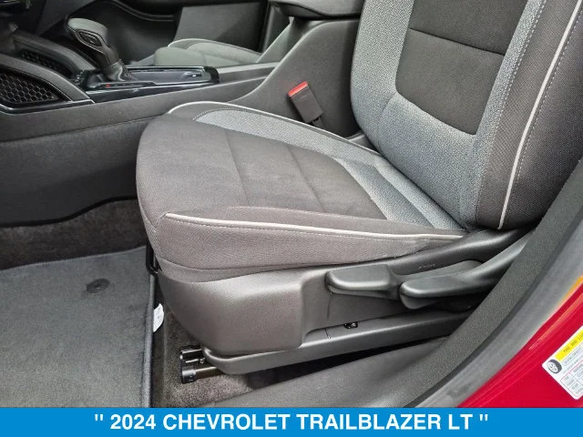2024 Chevrolet TrailBlazer LT - Photo 15