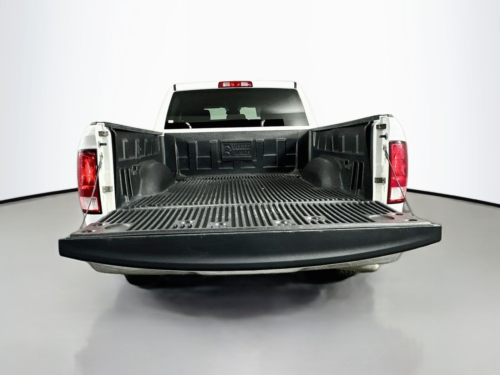 Used 2022 Bright White Clearcoat Ram Tradesman image 25