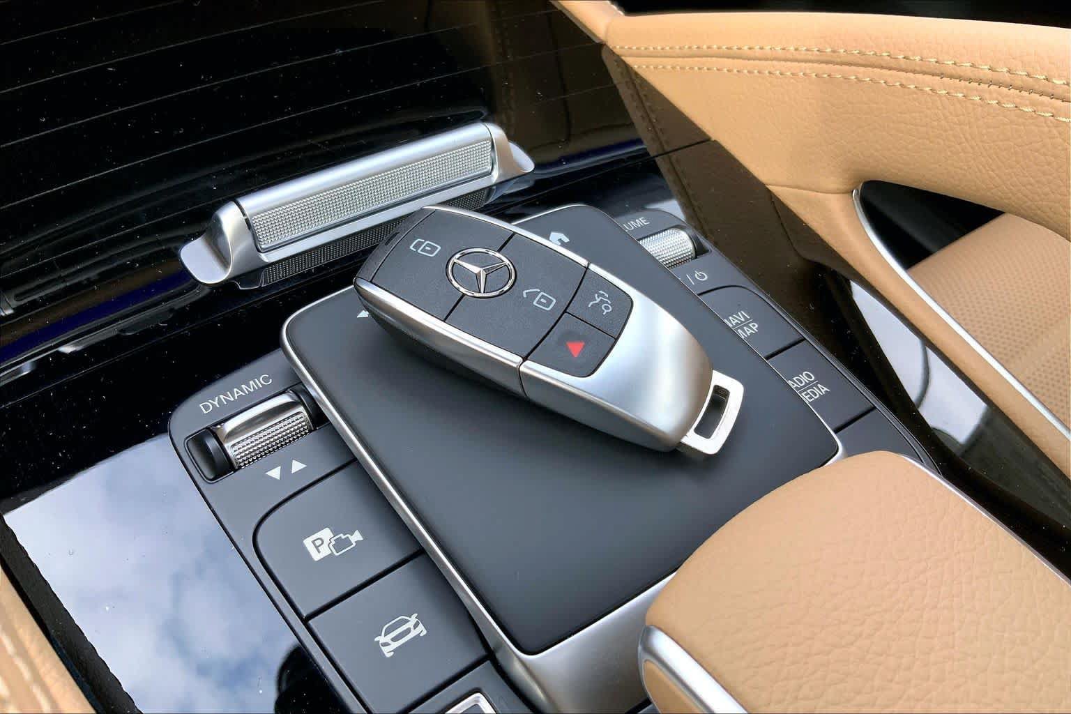 New 2026 Polar White Mercedes-Benz GLE 350 image 21