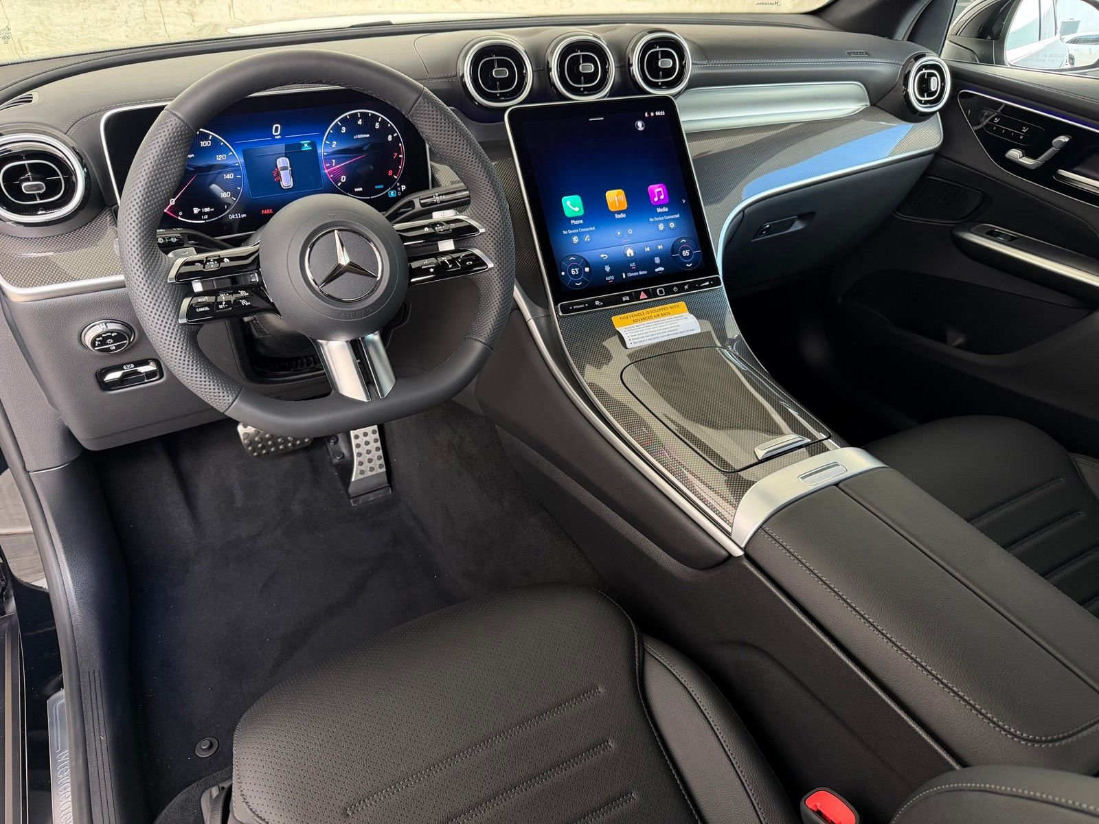 New 2026 Black Mercedes-Benz GLC 300 image 7