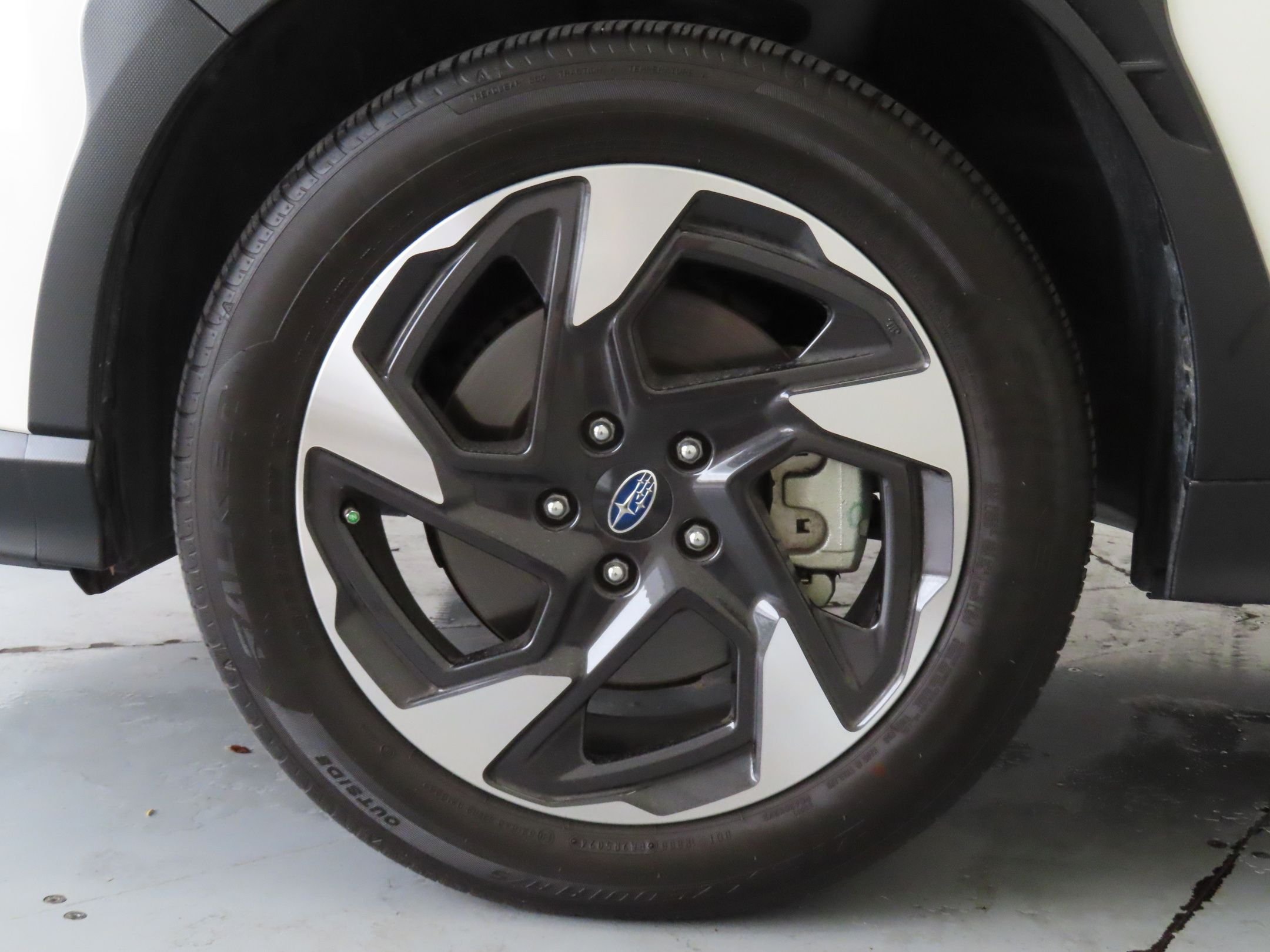 Used 2025 White Subaru Limited image 26