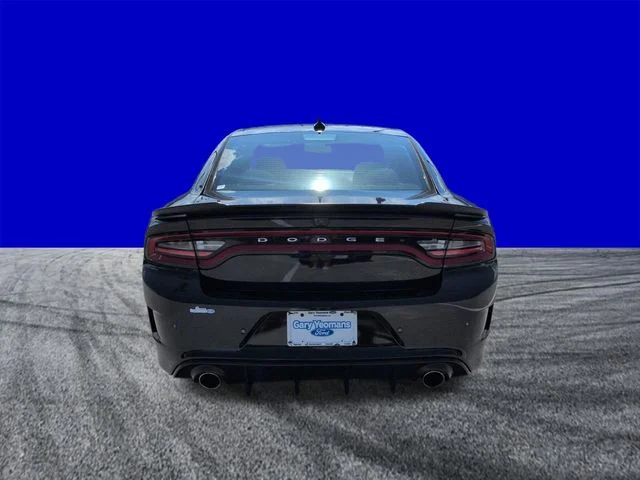 Certified Used 2019 Pitch Black Clearcoat Dodge R/T image 5