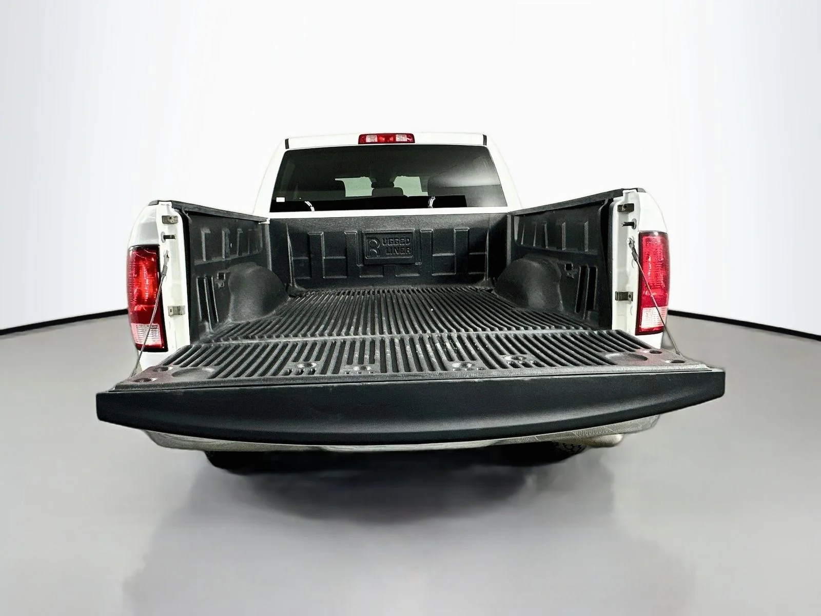 Used 2022 Bright White Clearcoat Ram Tradesman image 25