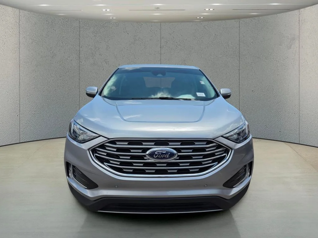 Certified Used 2023 Silver Ford Titanium image 8