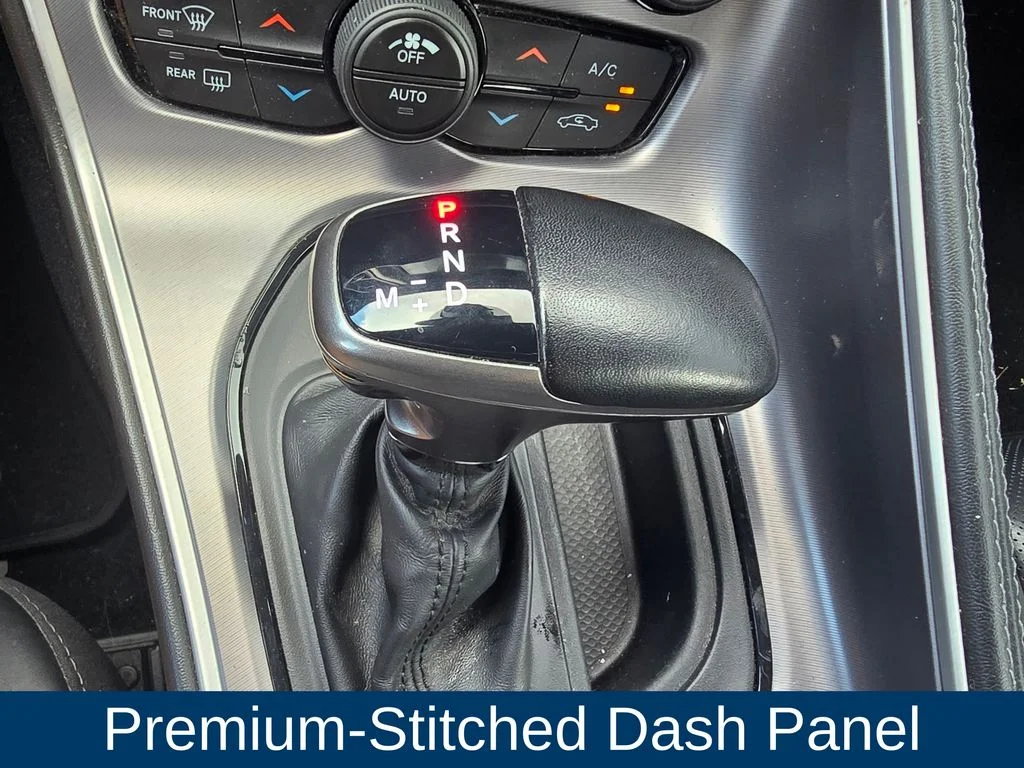 Used 2020 Gray Dodge SXT image 26