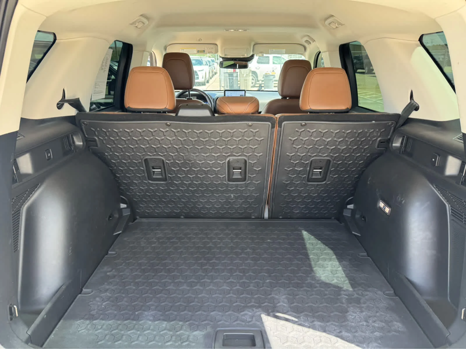 Used 2022 Carbonized Gray Metallic Ford Outer Banks image 26