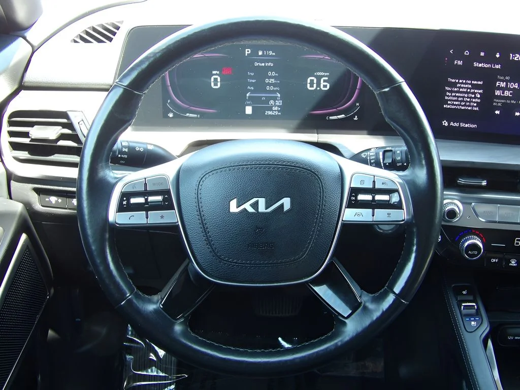 Used 2024 Dawning Red Kia EX X-Line image 26