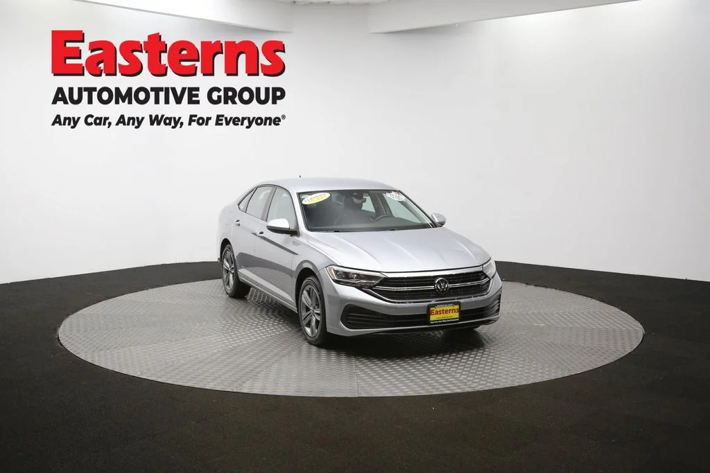 Used 2024 Silver Volkswagen 1.5T SE image 47