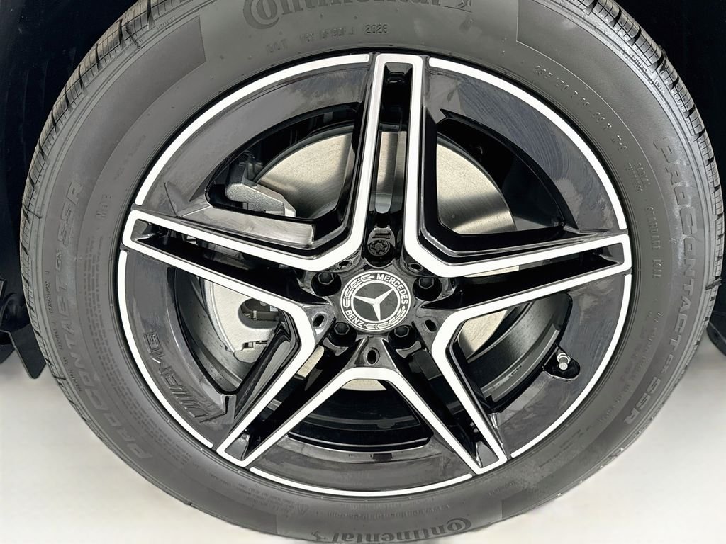 New 2026 Night Black Mercedes-Benz GLA 250 image 28