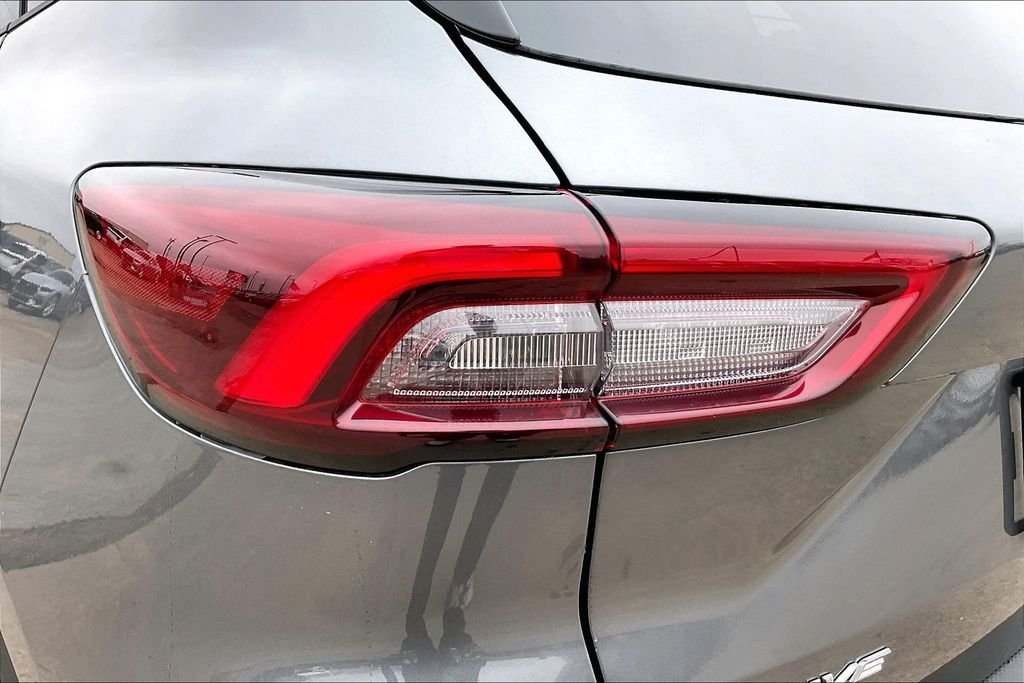 New 2026 Carbonized Gray Metallic Ford Active image 14