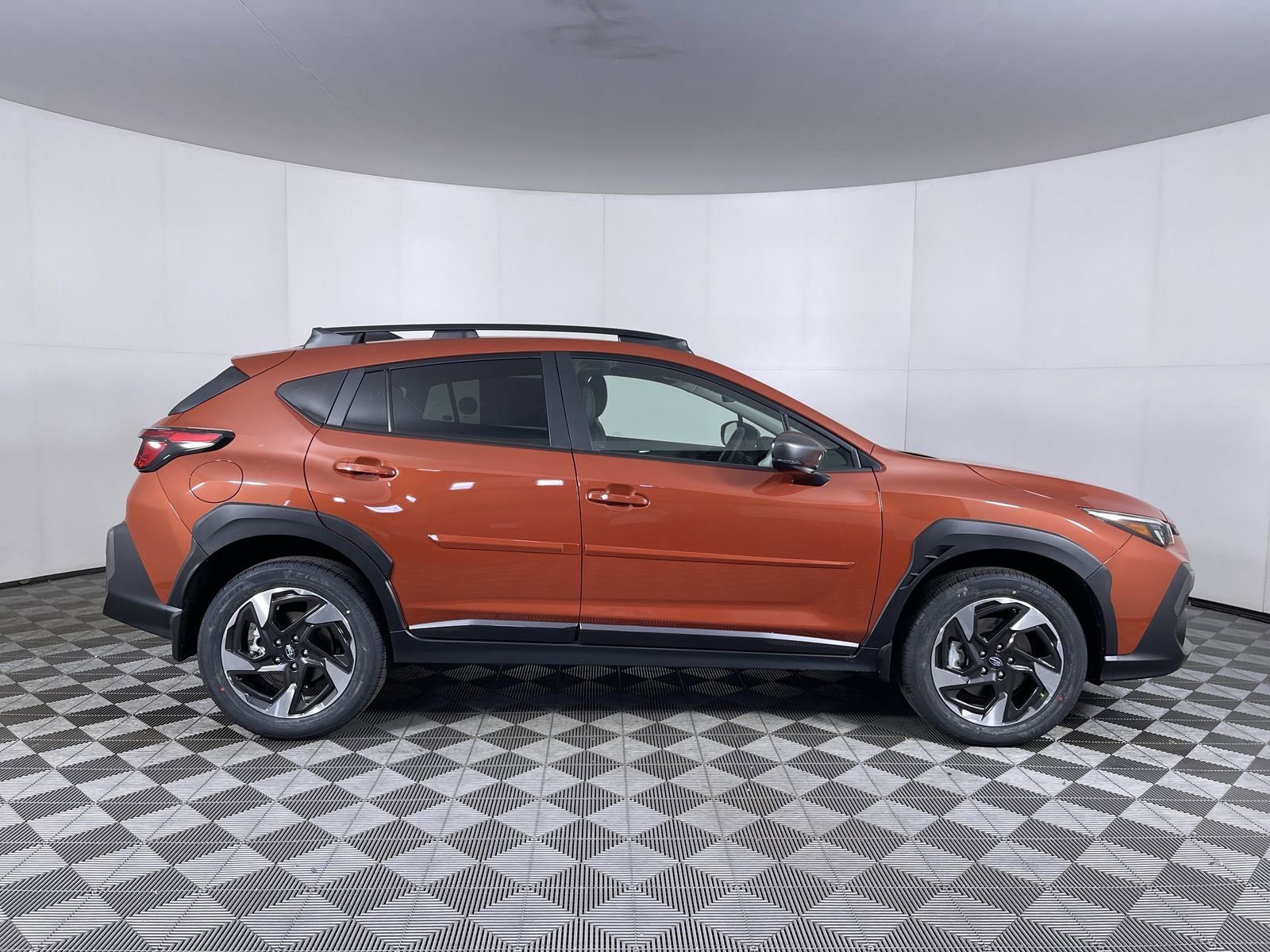 2025 Subaru Crosstrek Limited - Photo 10