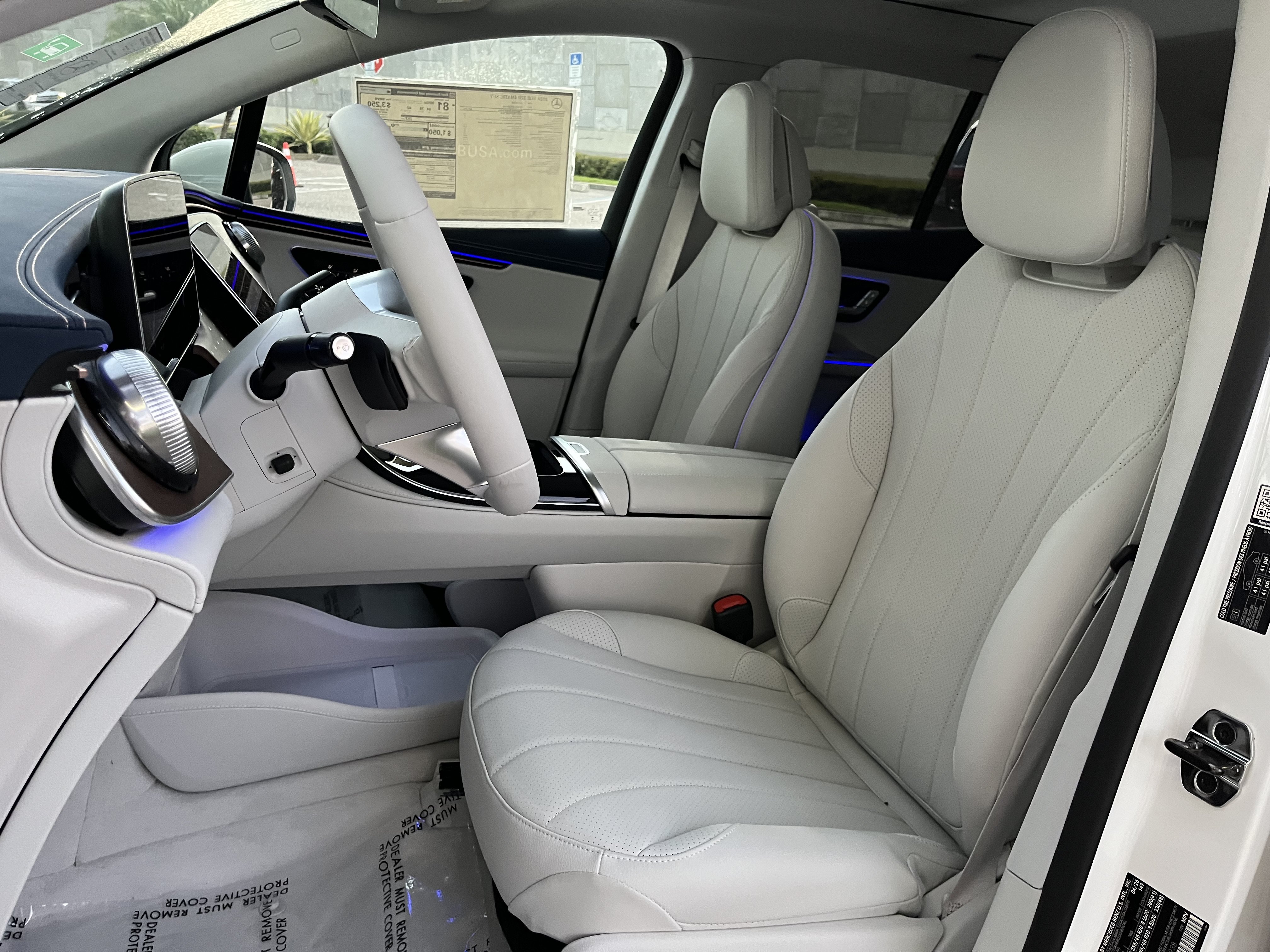New 2026 POLAR WHITE Mercedes-Benz EQE 320 image 16