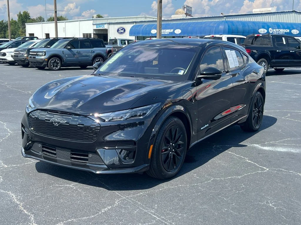 Used 2025 Black Ford Premium image 3