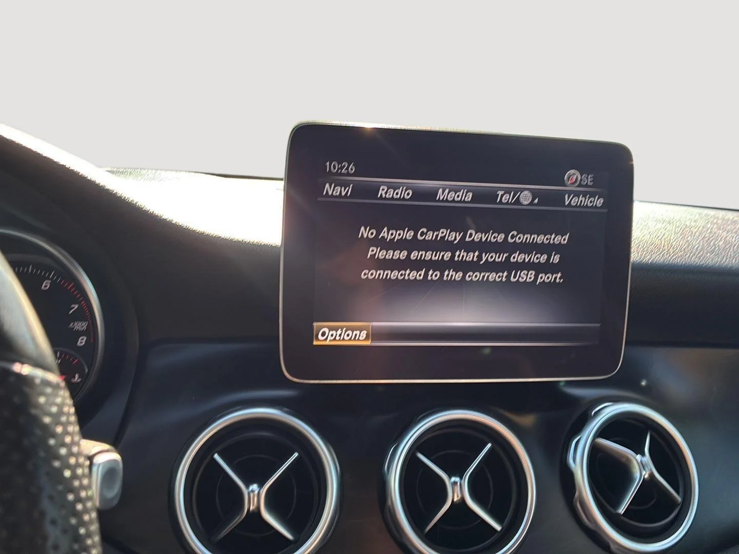 Used 2019 Polar White Mercedes-Benz GLA 250 image 33