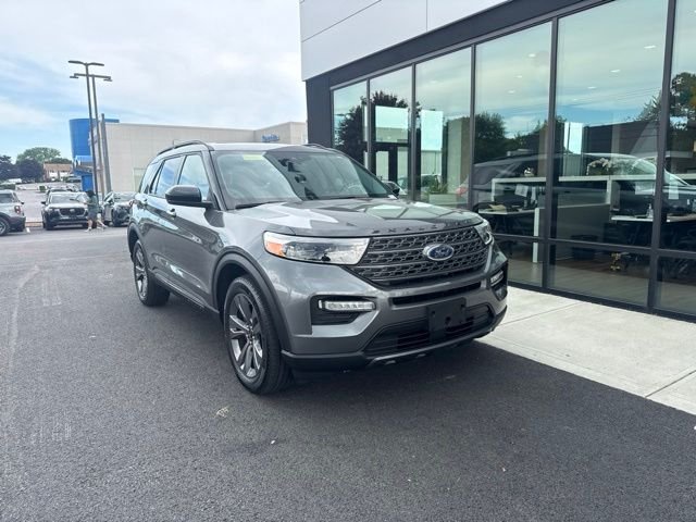 Used 2023 Gray Ford XLT image 1
