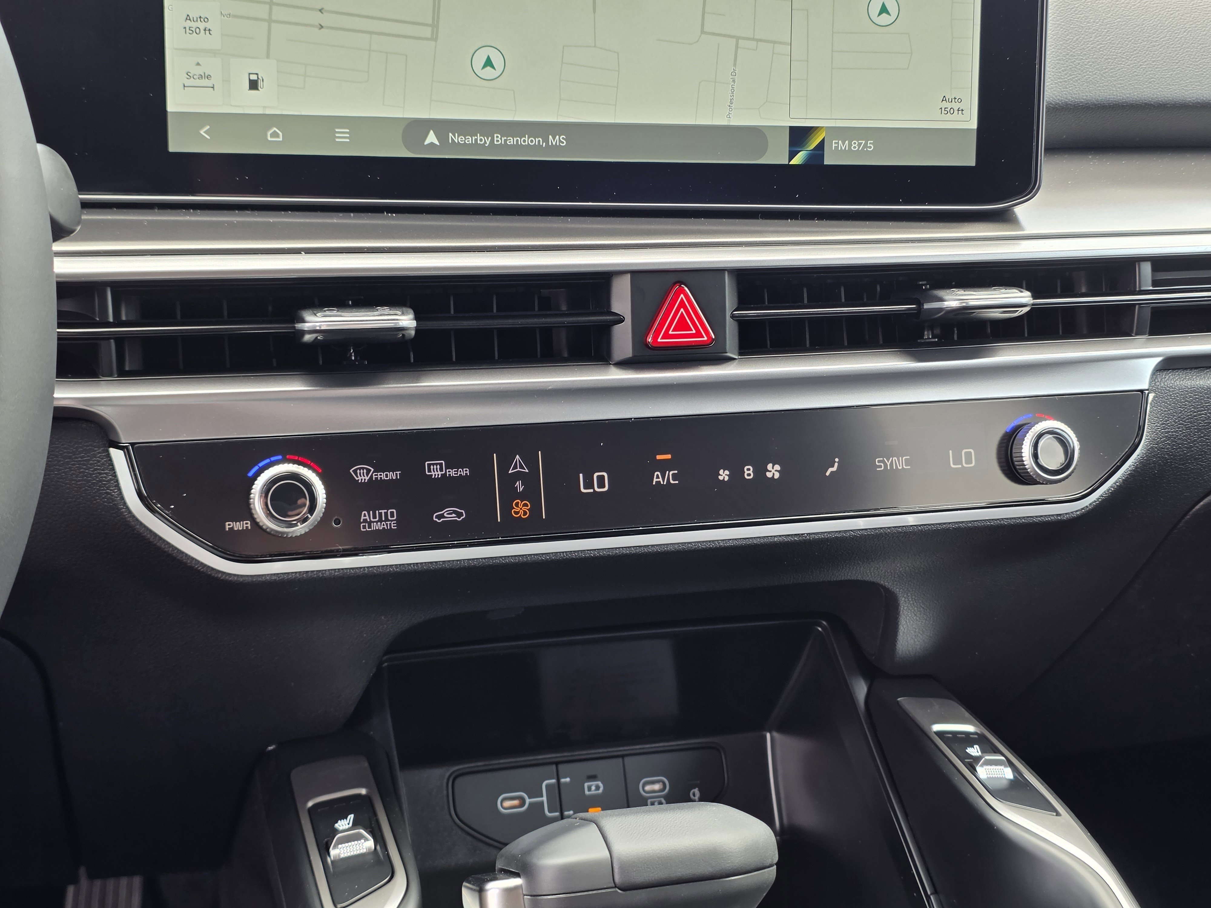 New 2026 Ivory Silver Kia EX image 19