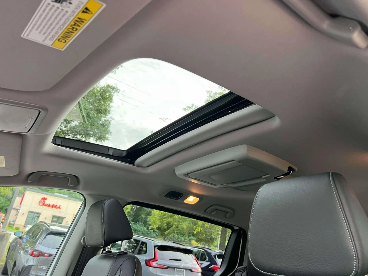 2023 Honda Odyssey Touring - Photo 23