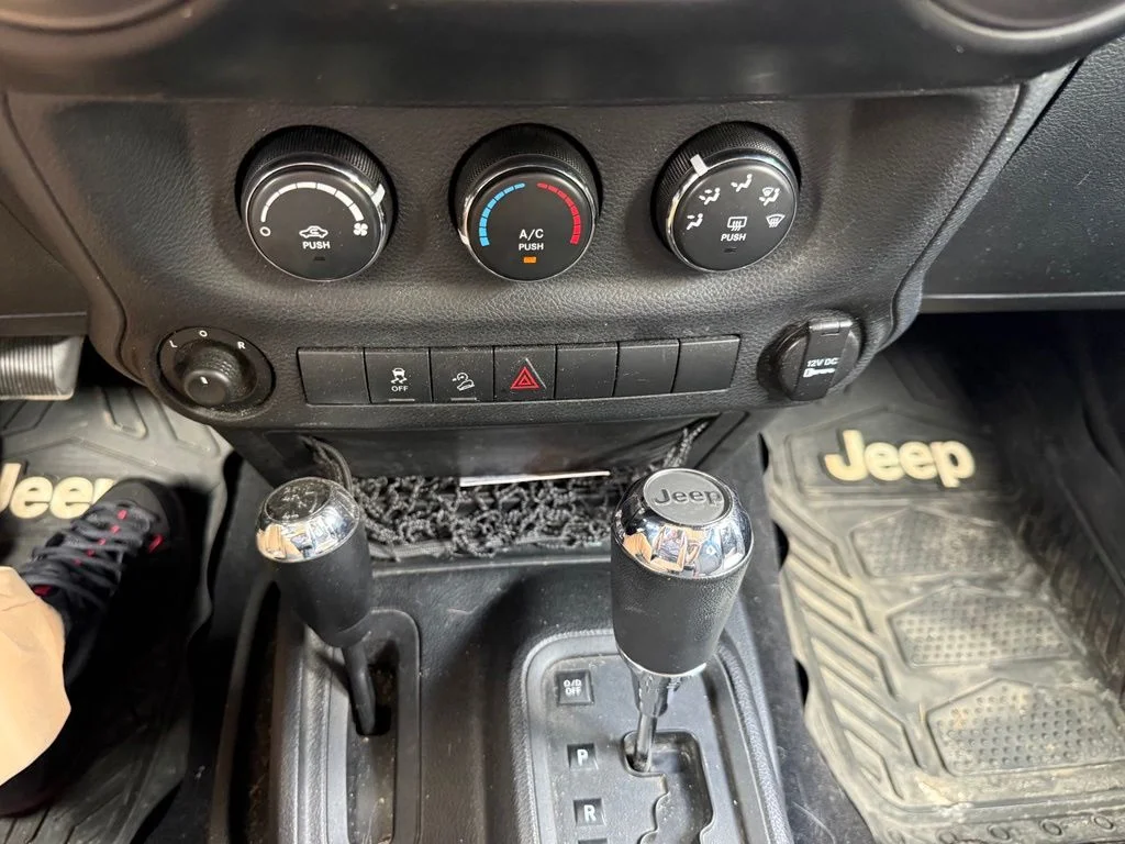 Used 2011 Black Jeep Unlimited Sport image 13