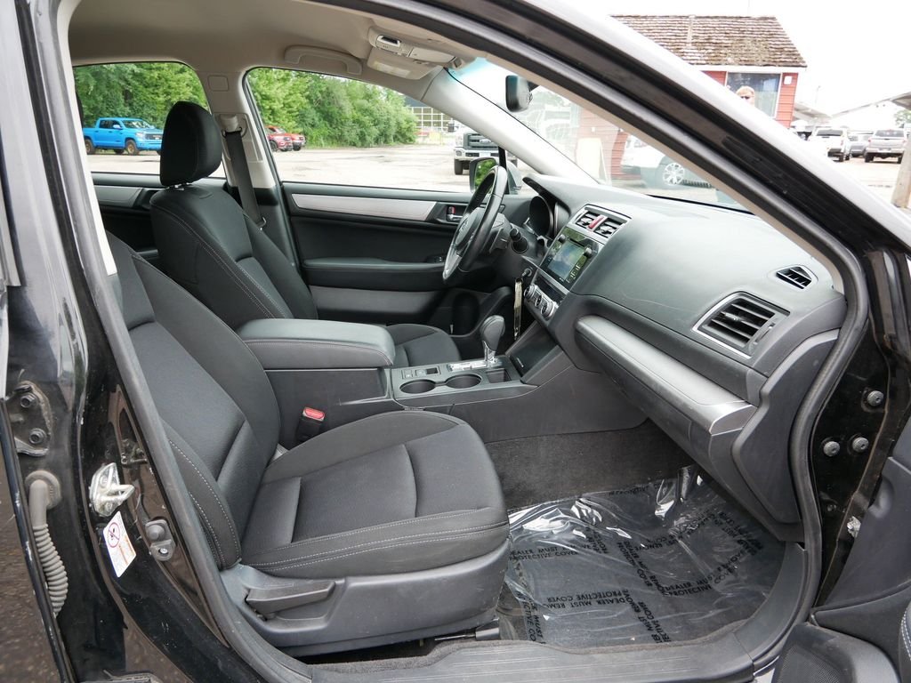 Used 2015 Black Subaru 2.5i image 8