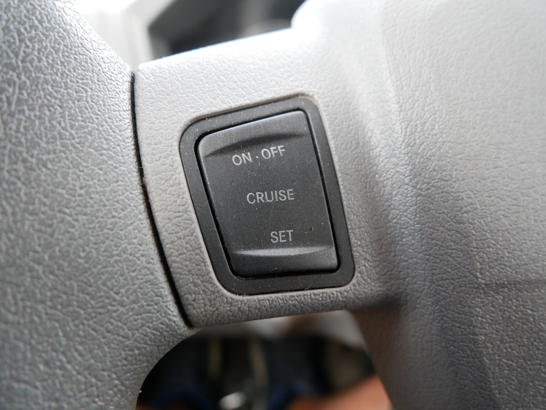 Used 2007 Jeep Green Metallic Jeep Laredo image 25