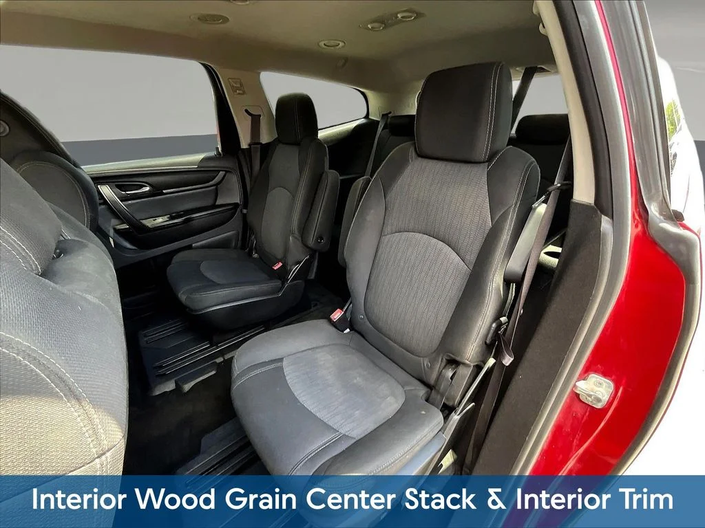 Used 2013 Red Chevrolet LT image 24