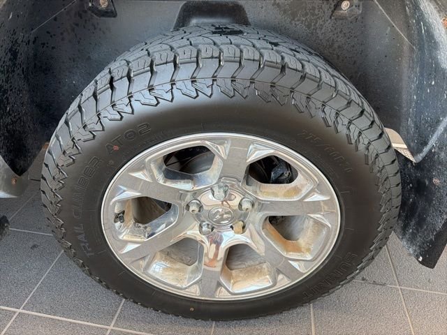 Used 2014 Red Ram Laramie image 6