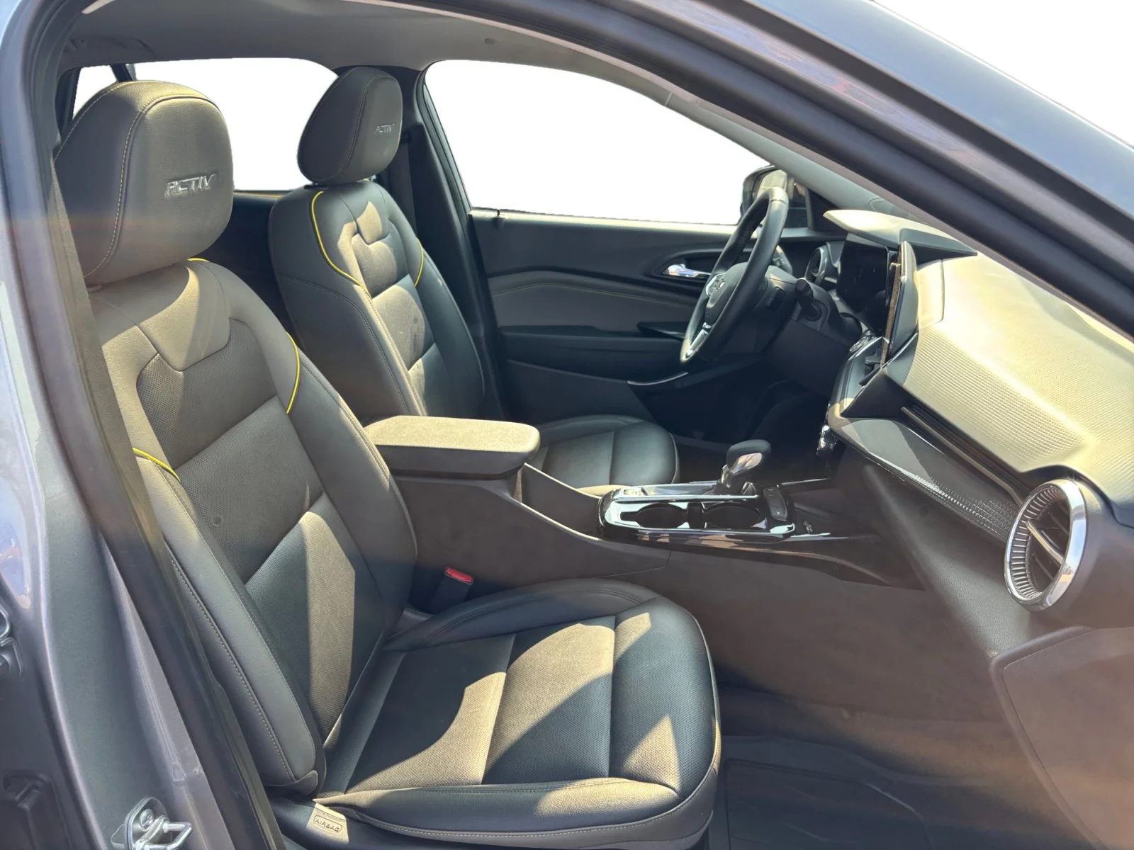 Certified Used 2025 Gray Chevrolet ACTIV image 17