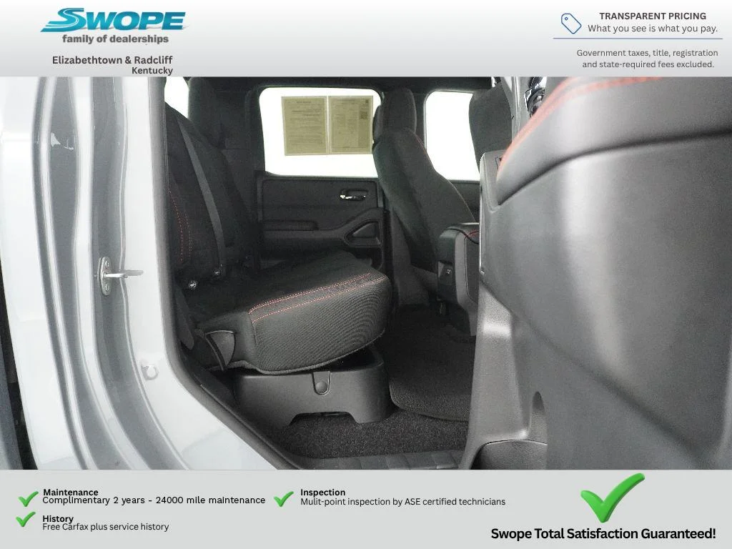 Used 2025 Boulder Gray Pearl Nissan PRO-4X image 10