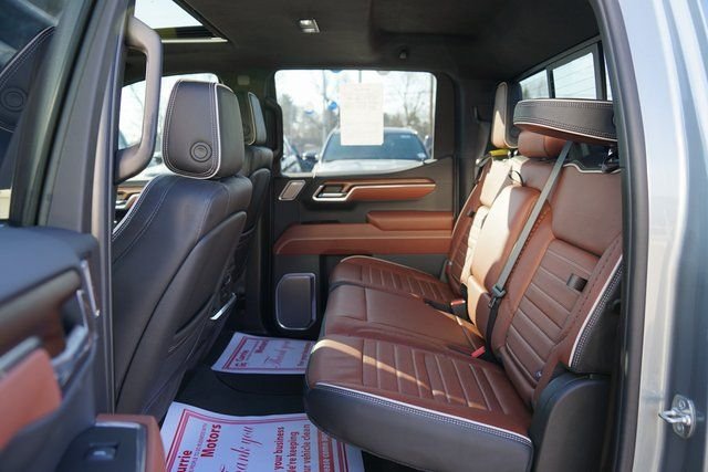 2025 GMC SIERRA - Image 7