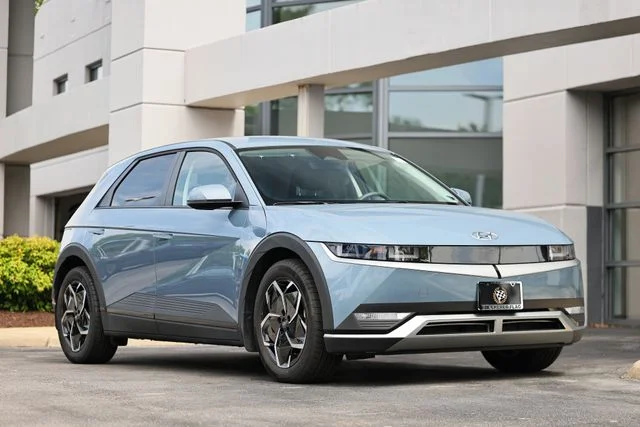 2024 Hyundai IONIQ 5 SE
