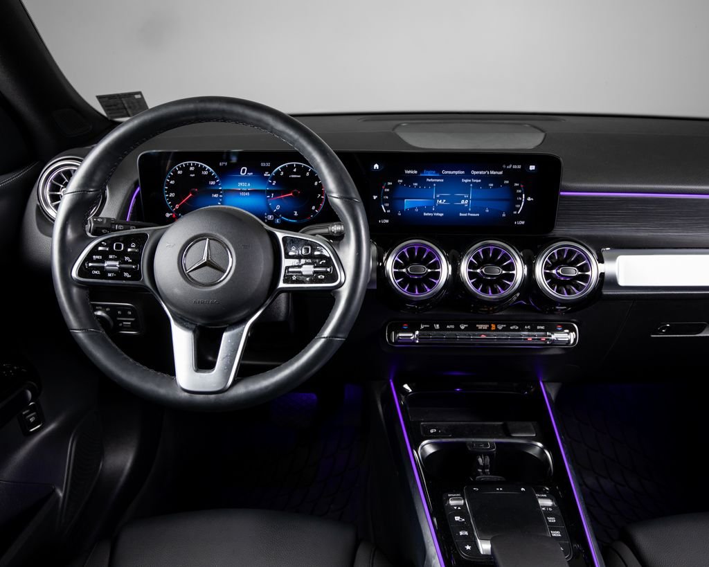 Certified Used 2023 White Mercedes-Benz GLB 250 image 8