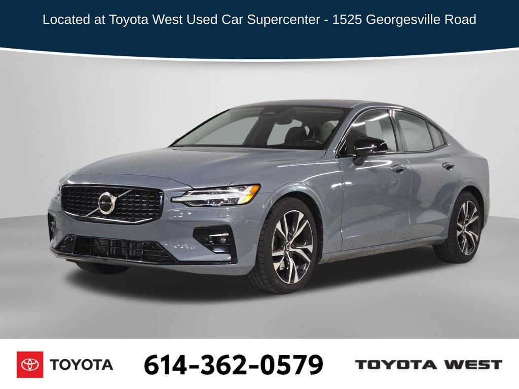 2024 Volvo S60 B5 Core Dark Theme AWD's photo