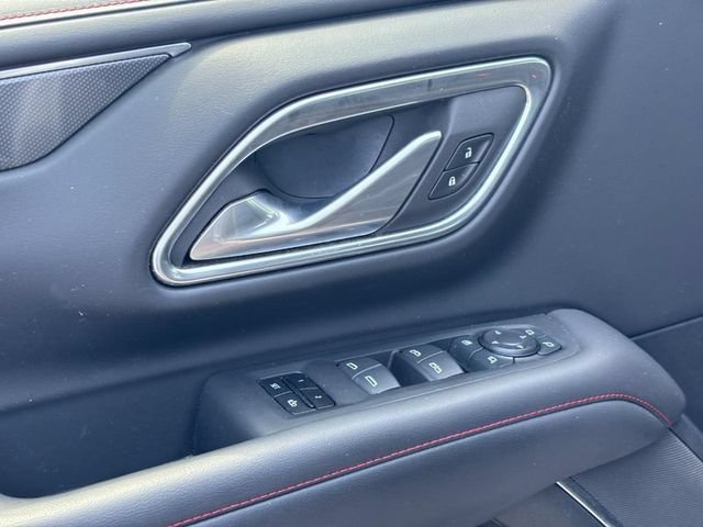 2024 Chevrolet Suburban RST - Photo 17