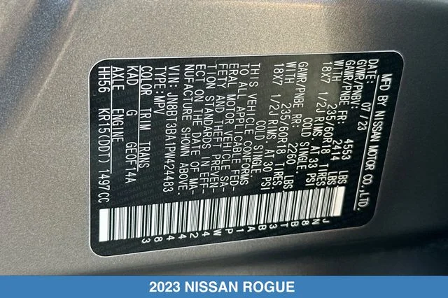 Used 2023 Gray Nissan SV image 32