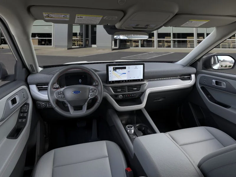 New 2026 Star White Metallic Tri-Coat Ford Active image 9