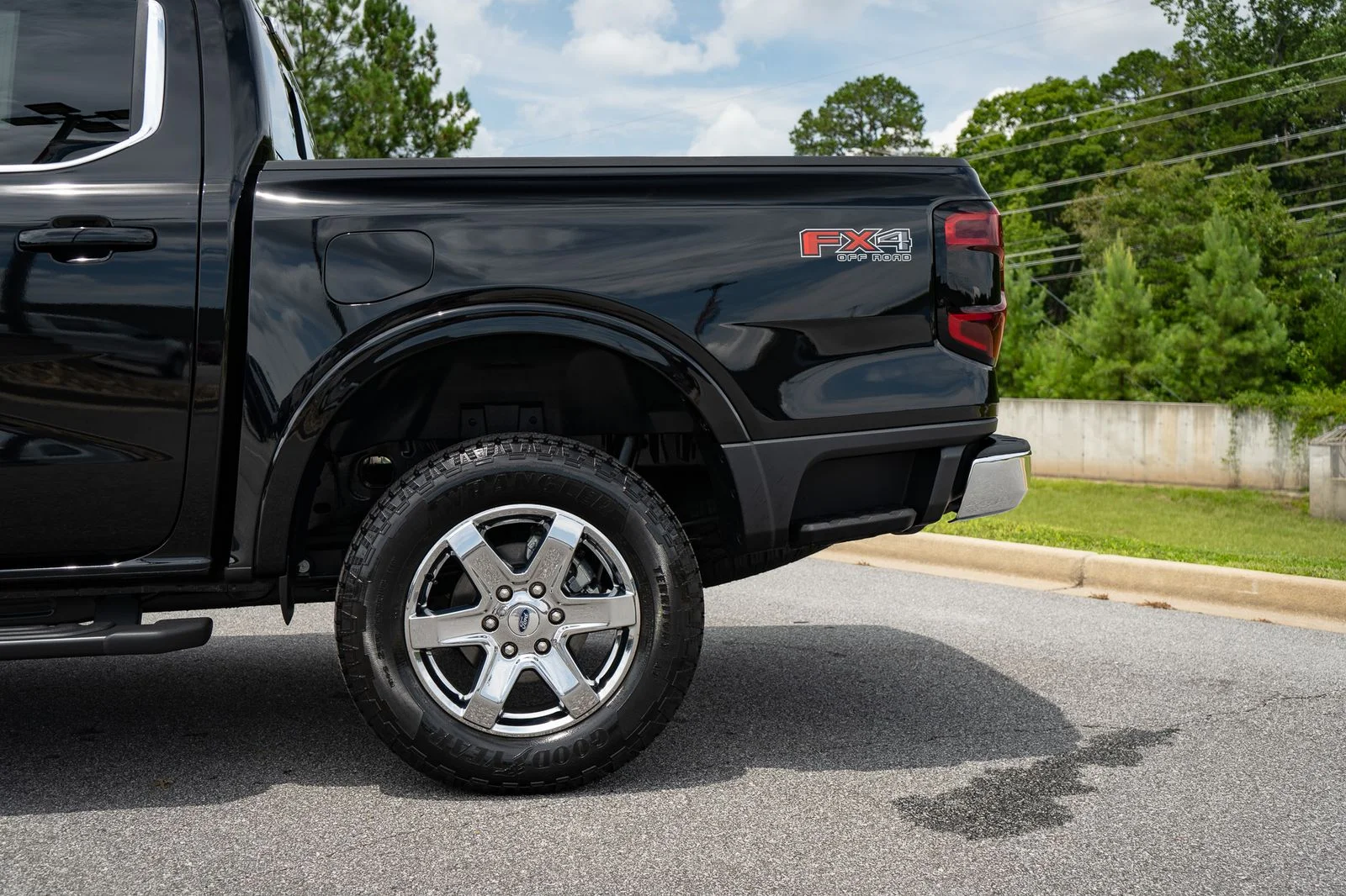Used 2025 Shadow Black Ford Lariat image 6