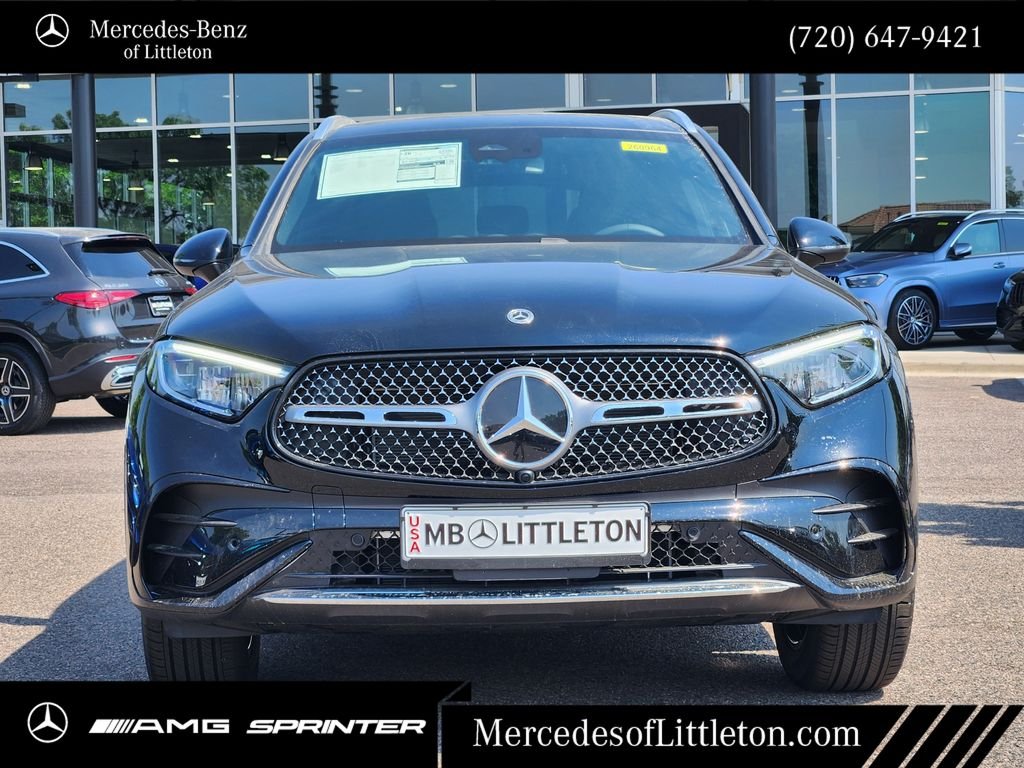 New 2026 Black Mercedes-Benz GLC 300 image 2