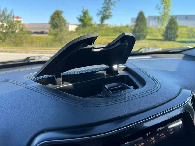 Used 2019 Gray Jeep Limited image 24